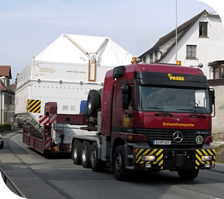 Transporting SYLDA Containers for Ariane 5